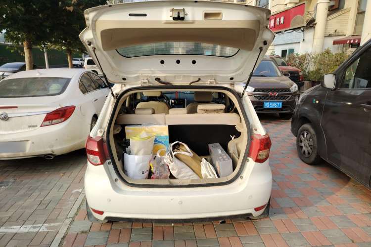 Used BAIC Off-Road E Series 2012 Hatchback 1.5L Manual Leshang Version Trunk