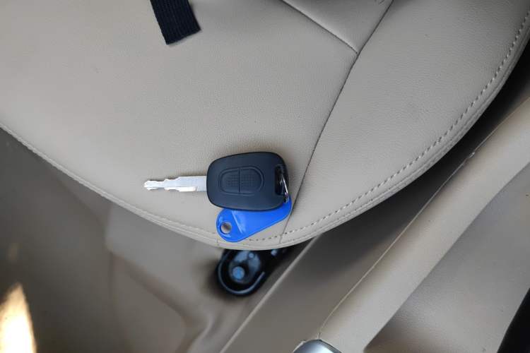 Used BAIC Off-Road E Series 2012 Hatchback 1.5L Automatic Leshang Version Vehicle Key