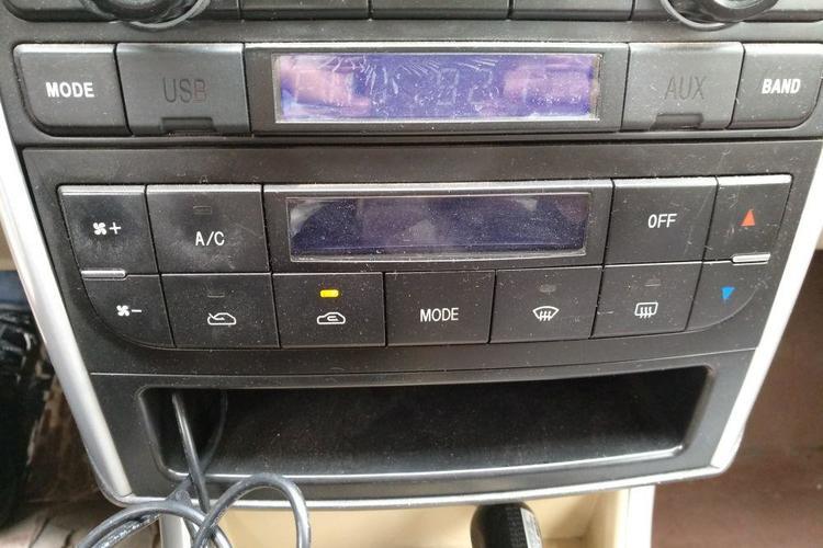 Used BAIC Off-Road E Series 2013 Sedan 1.3L Manual Lotte Edition AC Panel