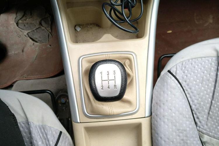 Used BAIC Off-Road E Series 2013 Sedan 1.3L Manual Lotte Edition Gear Lever