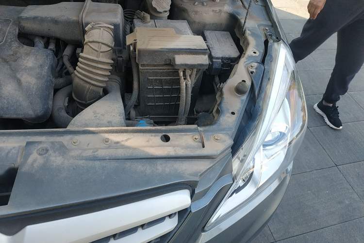 Used BAIC Off-Road E Series 2013 Hatchback 1.5L Automatic Lotte Edition Engine Bay Left