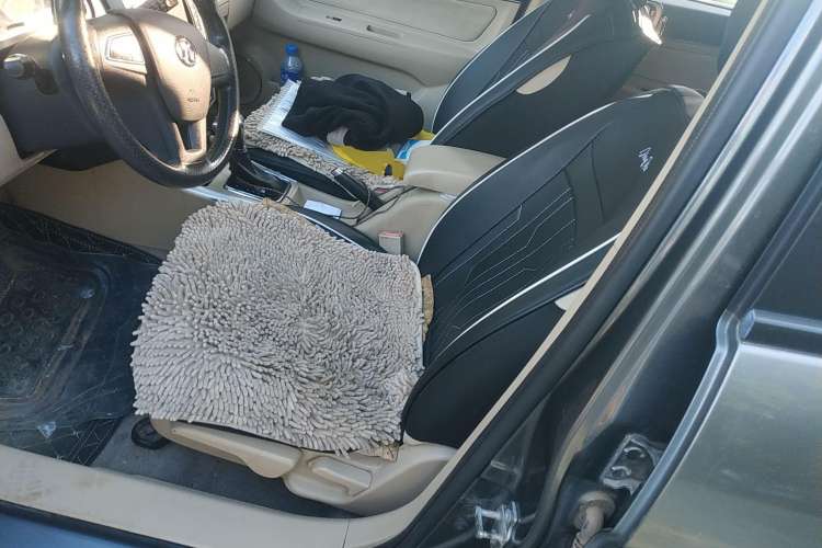 Used BAIC Off-Road E Series 2013 Hatchback 1.5L Automatic Lotte Edition Left Front Seat