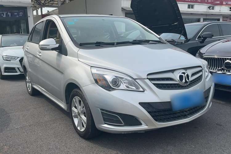 Used BAIC Off-Road E Series 2013 Hatchback 1.5L Automatic Lotte Edition Exterior 2