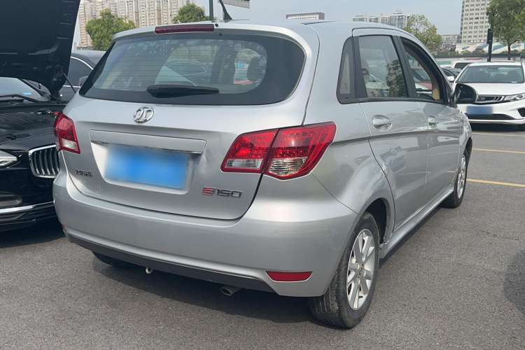 Used BAIC Off-Road E Series 2013 Hatchback 1.5L Automatic Lotte Edition Exterior 4