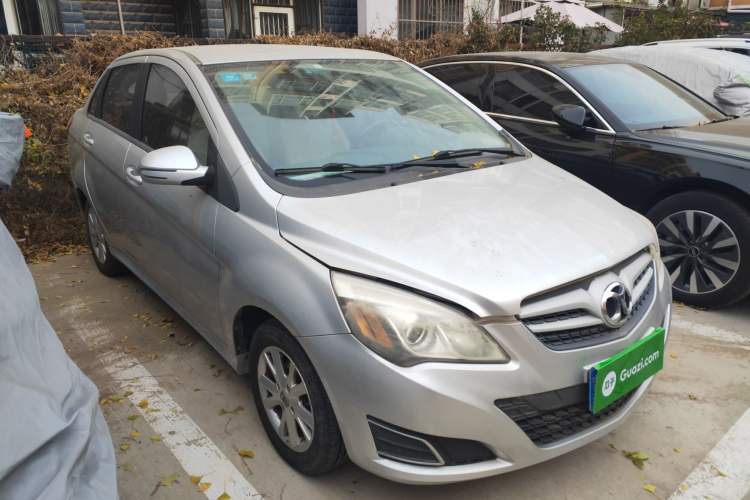 Used BAIC Off-Road E Series 2013 Sedan 1.5L Automatic Lotte Edition Front Right 45 Deg