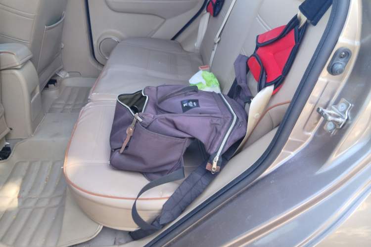 Used BAIC Off-Road E Series 2013 Hatchback 1.5L Automatic Lotte Edition Left Rear Seat