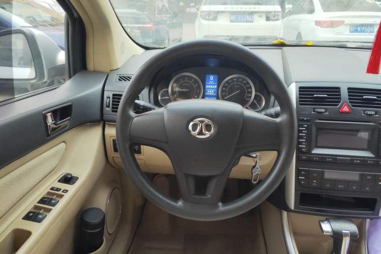 Used BAIC Off-Road E Series 2013 Sedan 1.5L Automatic Lotte Edition Steering Wheel