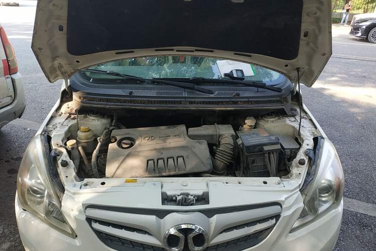 Used BAIC Off-Road E Series 2013 Hatchback 1.5L Automatic Lotte Edition Engine Bay