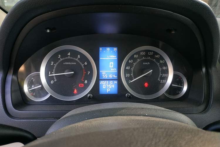 Used BAIC Off-Road E Series 2013 Hatchback 1.5L Automatic Lotte Edition Instrument Cluster