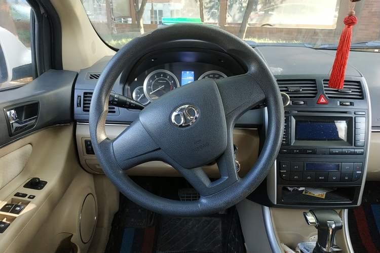 Used BAIC Off-Road E Series 2013 Hatchback 1.5L Automatic Lotte Edition Steering Wheel