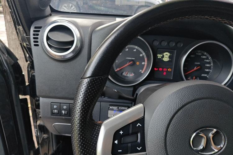 Used BAIC Off-Road F40 2019 2.3T Automatic Cube Edition Steering Wheel