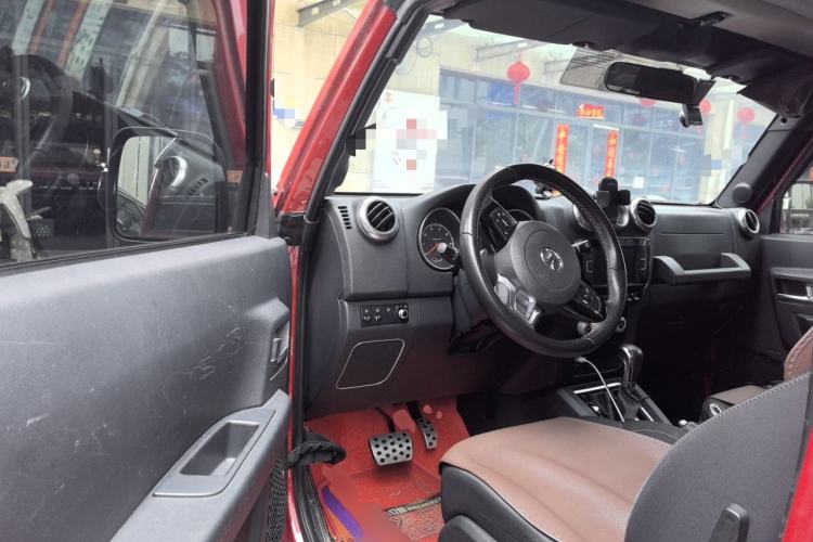 Used BAIC Off-Road F40 2019 2.3T Automatic Cube Edition Driver Seat