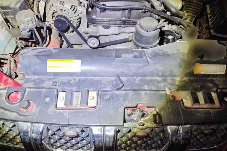 Used BAIC Off-Road F40 2019 2.3T Automatic Cube Edition Engine Bay