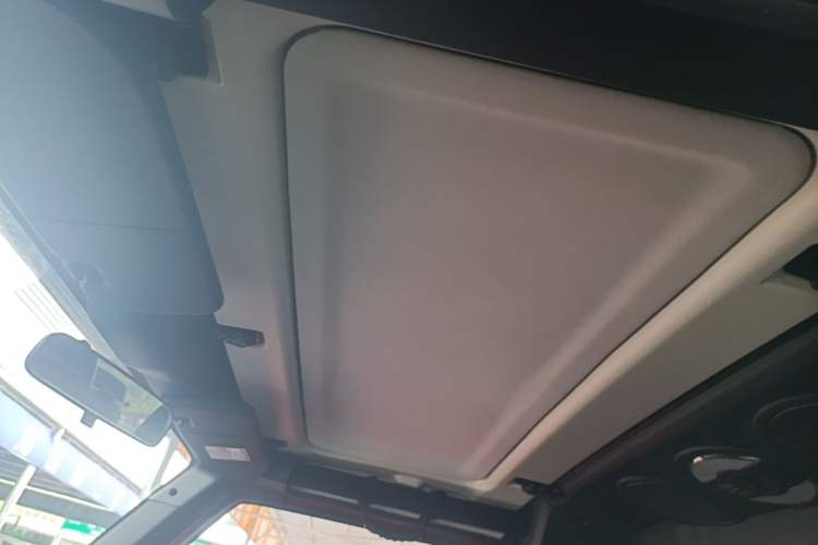 Used BAIC Off-Road F40 2019 2.3T Automatic Cube Edition Headliner