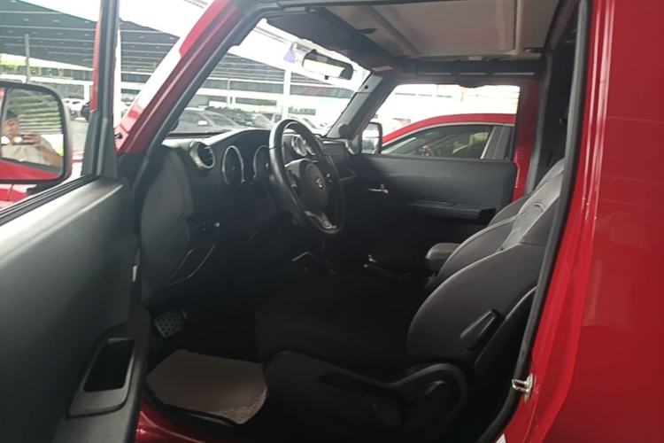 Used BAIC Off-Road F40 2019 2.3T Automatic Cube Edition Left Front Seat