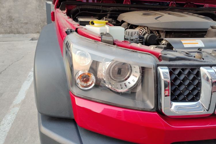 Used BAIC Off-Road F40 2019 2.3T Automatic Cube Edition Right Front Headlight
