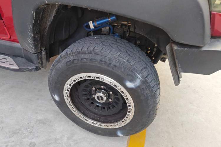Used BAIC Off-Road F40 2019 2.3T Automatic Cube Edition Right Front Wheel Hub