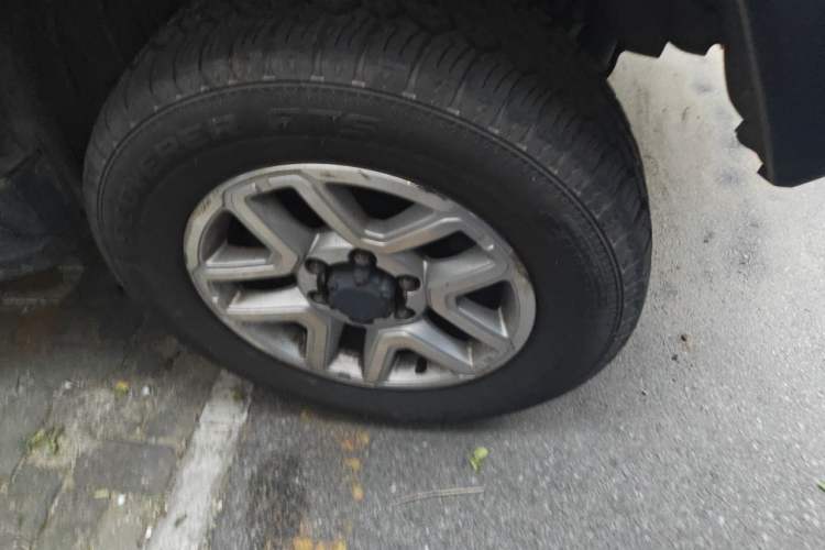 Used BAIC Off-Road F40 2019 2.3T Automatic Cube Edition Right Front Wheel Hub