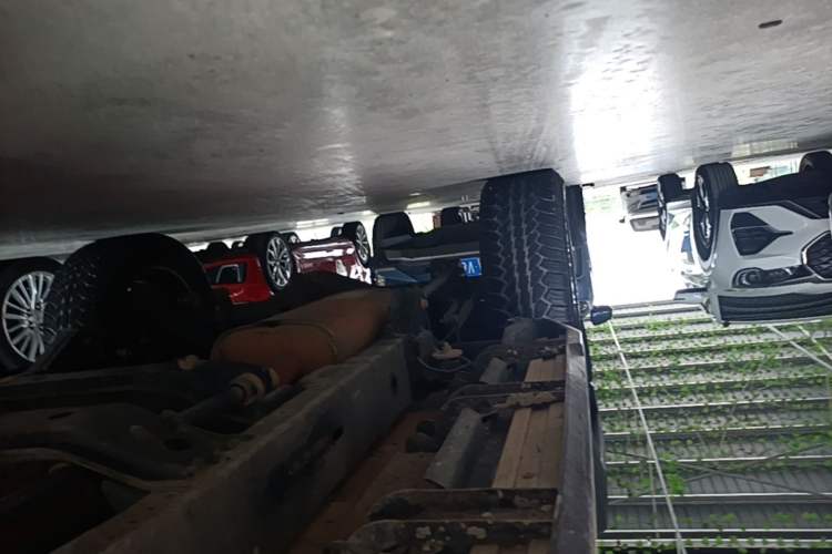 Used BAIC Off-Road F40 2019 2.3T Automatic Cube Edition Right Side Sill