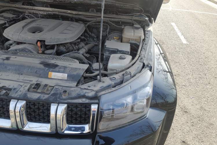 Used BAIC Off-Road F40 2021 2.0T Automatic Cube Edition Engine Bay Left