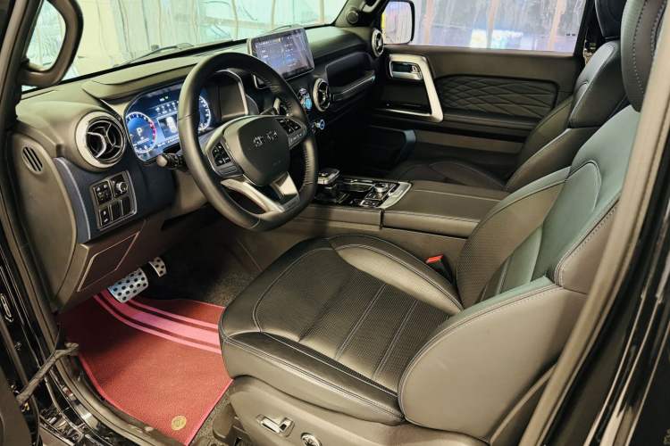 Used BAIC Off-Road F40 2021 2.0T Automatic Cube Edition Interior 1