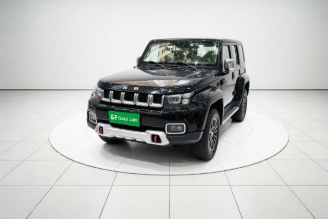Używany BAIC Off-Road F40 2021 2.0T Automatic Cube Edition