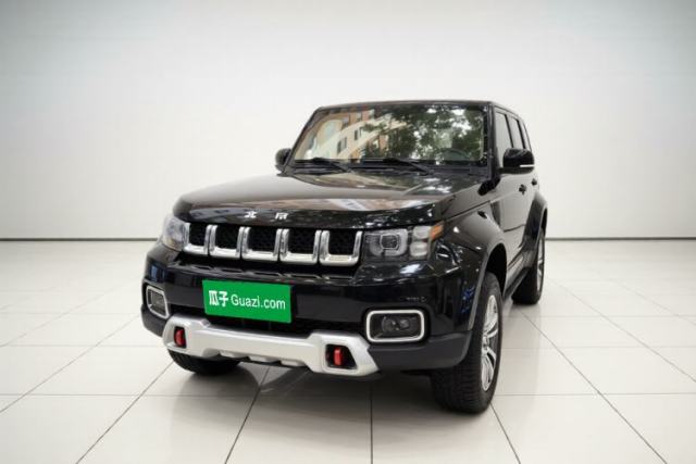 Używany BAIC Off-Road F40 2021 2.0T Automatic Cube Edition