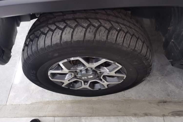 Used BAIC Off-Road F40 2021 2.0T Automatic Cube Edition Exterior 4