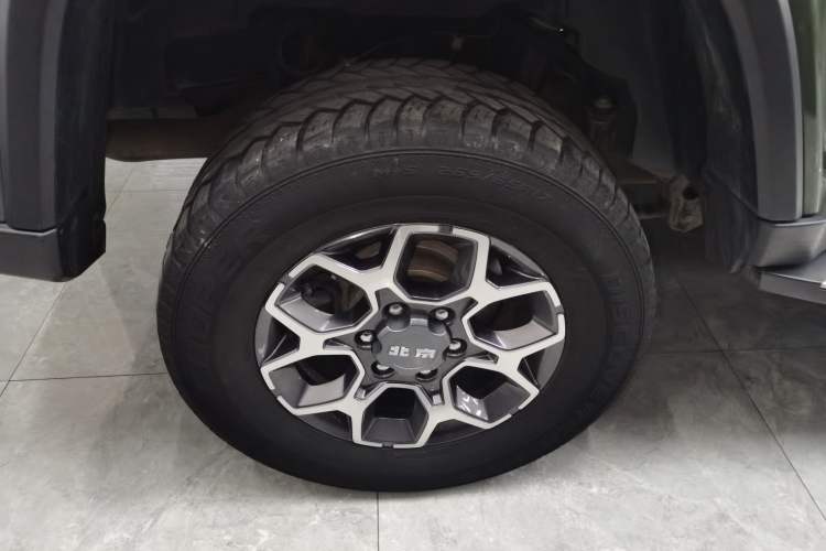 Used BAIC Off-Road F40 2021 2.0T Automatic Cube Edition Exterior 5