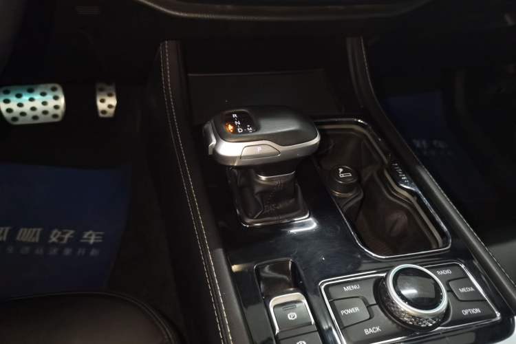 Used BAIC Off-Road F40 2021 2.0T Automatic Cube Edition Gear Lever