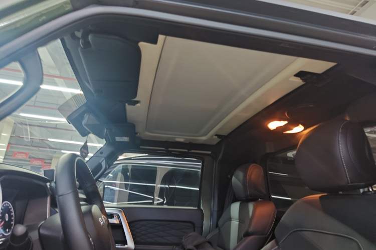 Used BAIC Off-Road F40 2021 2.0T Automatic Cube Edition Headliner