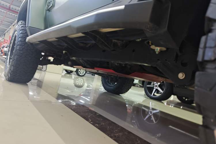 Used BAIC Off-Road F40 2021 2.0T Automatic Cube Edition Left Side Sill