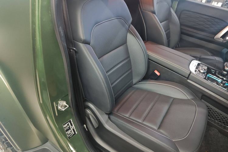 Used BAIC Off-Road F40 2021 2.0T Automatic Cube Edition Right Front Seat