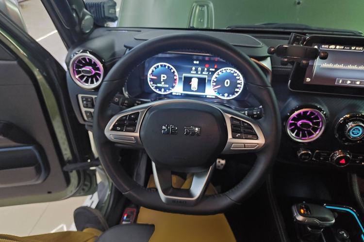 Used BAIC Off-Road F40 2021 2.0T Automatic Cube Edition Steering Wheel