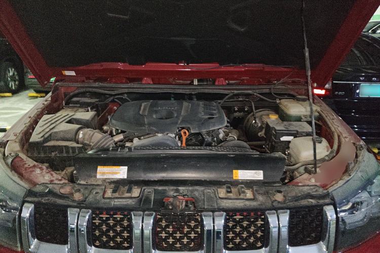 Used BAIC Off-Road F40 2021 2.0T Automatic Cube Edition Engine Bay