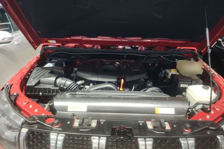 Used BAIC Off-Road F40 2021 2.0T Automatic Cube Edition Engine Bay