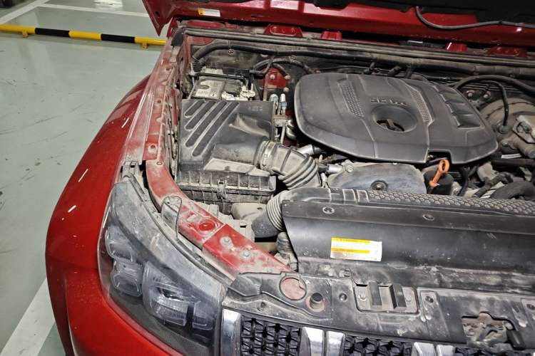 Used BAIC Off-Road F40  Engine Bay Right