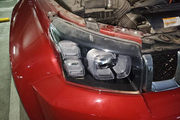 Used BAIC Off-Road F40 2021 2.0T Automatic Cube Edition Exterior 6