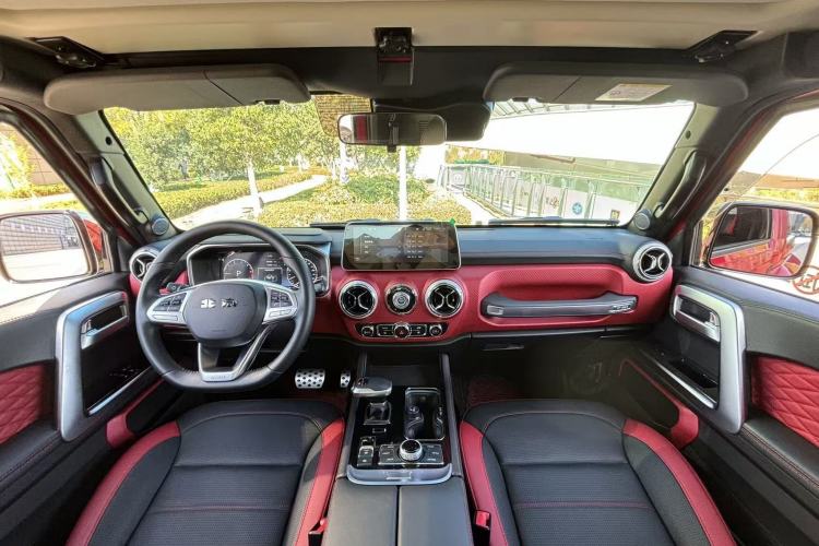 Used BAIC Off-Road F40 2021 2.0T Automatic Cube Edition Interior 6