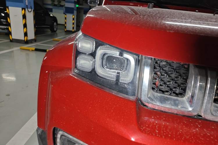 Used BAIC Off-Road F40  Right Front Headlight