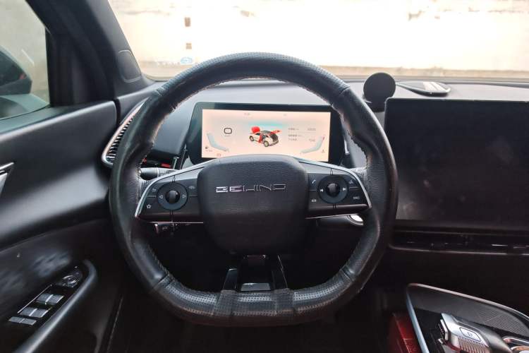 Used BAIC Rubik 2022 1.5T DCT Platinum Edition Steering Wheel