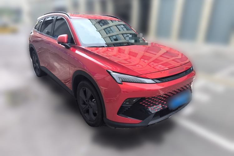 Used BAIC Rubik 2022 1.5T DCT Platinum Edition Front Right 45 Deg