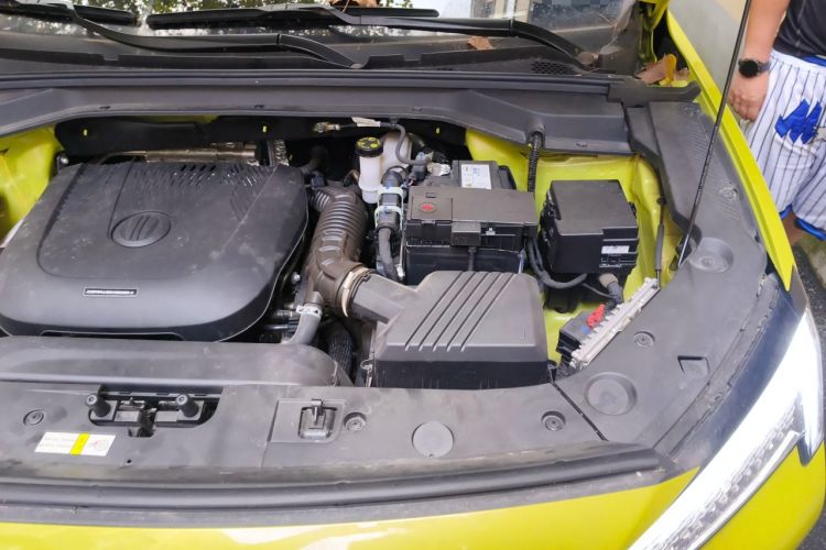 Used BAIC Rubik 2022 1.5T DCT Diamond Edition Engine Bay Left