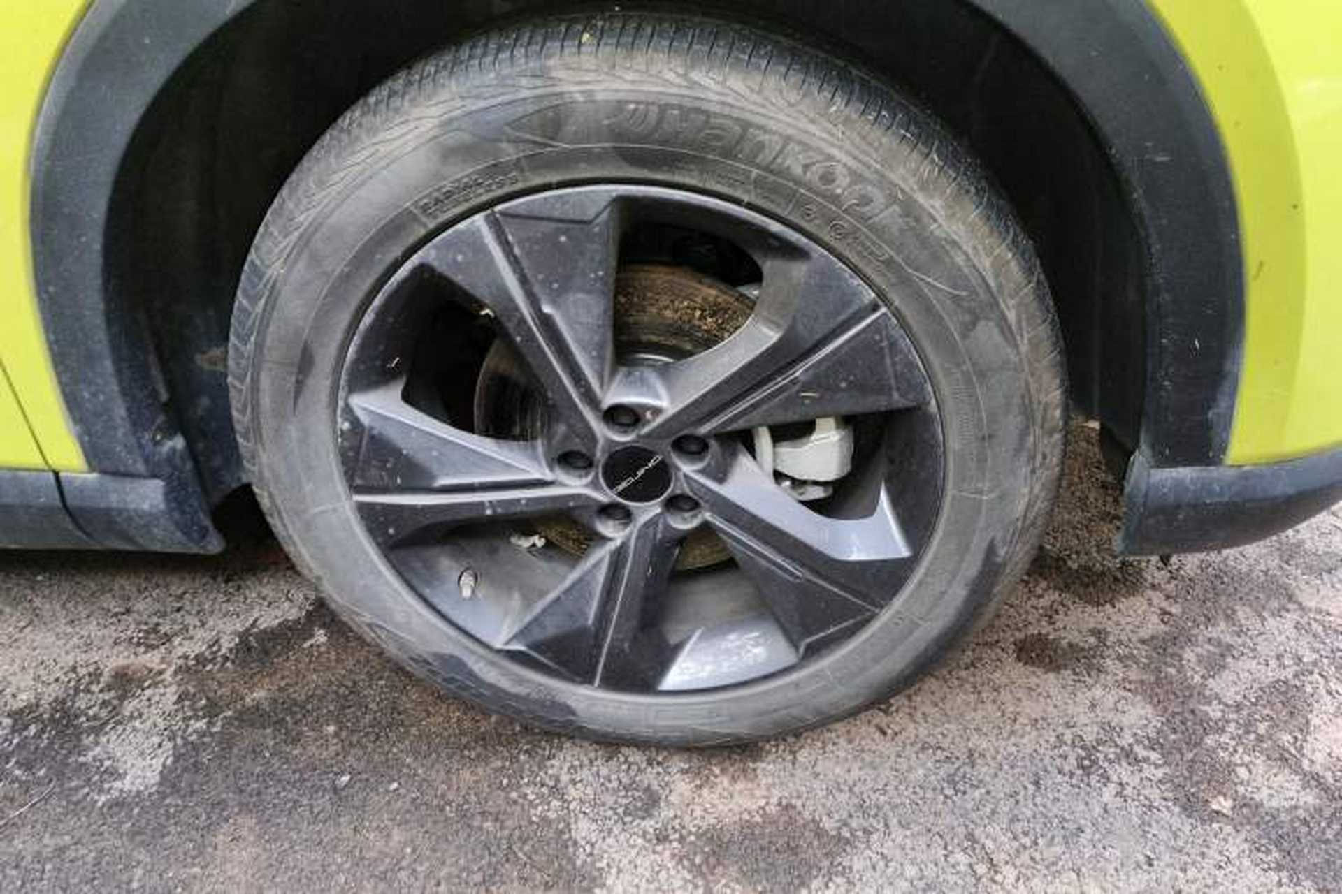 Used BAIC Rubik 2022 1.5T DCT Diamond Edition Right Front Wheel Hub