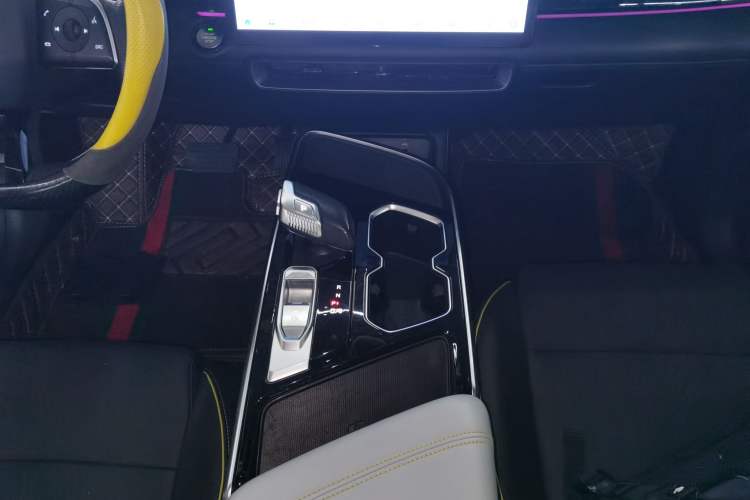 Used BAIC Rubik 2022 1.5T DCT Star Edition Gear Lever