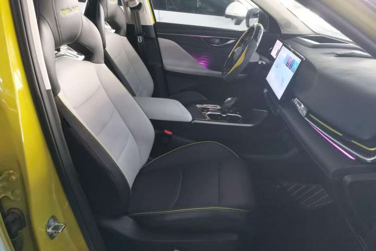 Used BAIC Rubik 2022 1.5T DCT Star Edition Right Front Seat