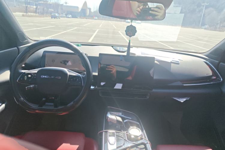 Used BAIC Rubik 2022 1.5T DCT Platinum Edition Center Console