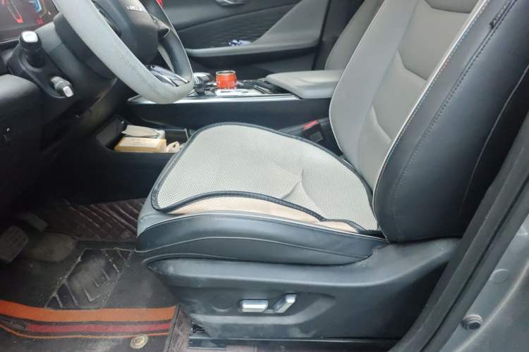 Used BAIC Rubik 2022 1.5T DCT Golden Edition Driver Seat