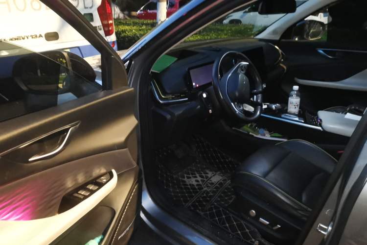 Used BAIC Rubik 2022 1.5T DCT Star Edition Driver Seat