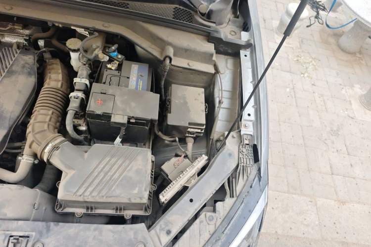 Used BAIC Rubik 2022 1.5T DCT Golden Edition Engine Bay Left